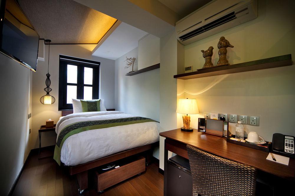 Hotel Clover 33 Jalan Sultan Singapore Exterior photo